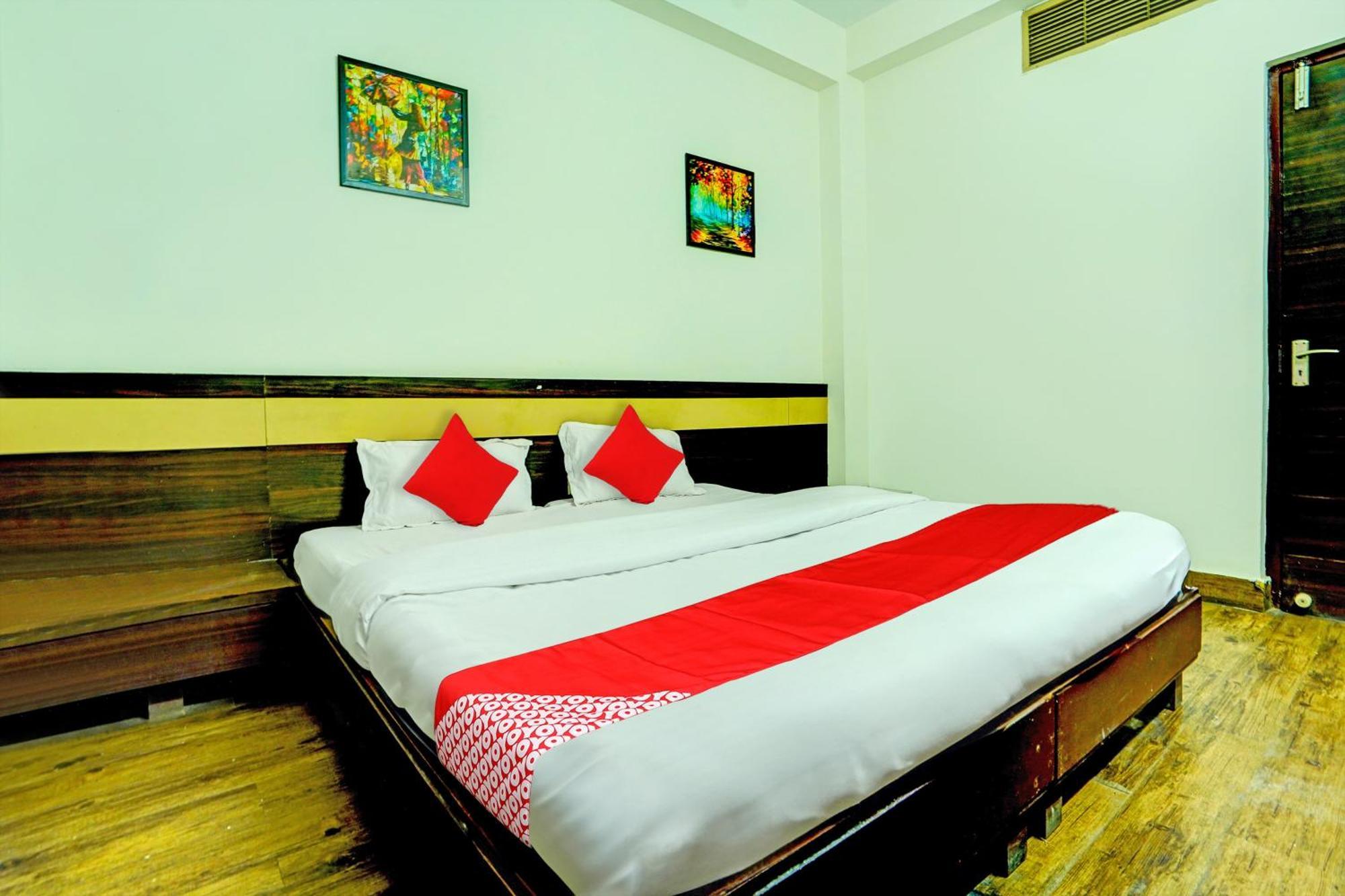 Hotel O Sunshin Deluxe Нагпур Екстериор снимка