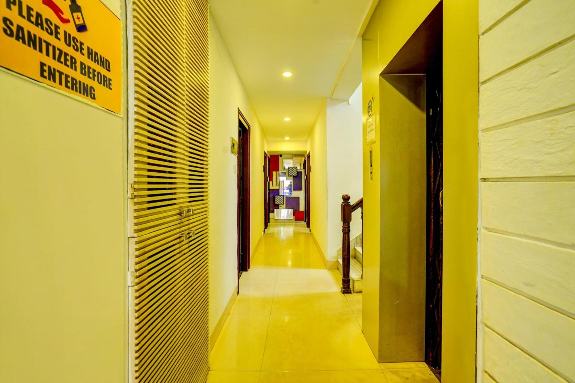 Hotel O Sunshin Deluxe Нагпур Екстериор снимка